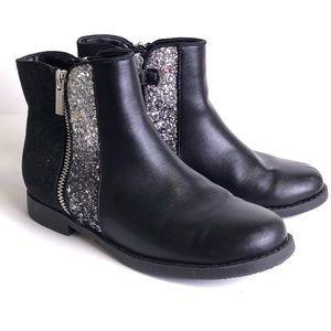 Kenneth Cole (Preloved)